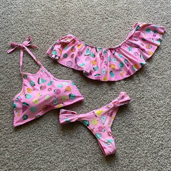 ✨Brazilian Bikini 3 Piece Set✨ - Picture 1 of 15